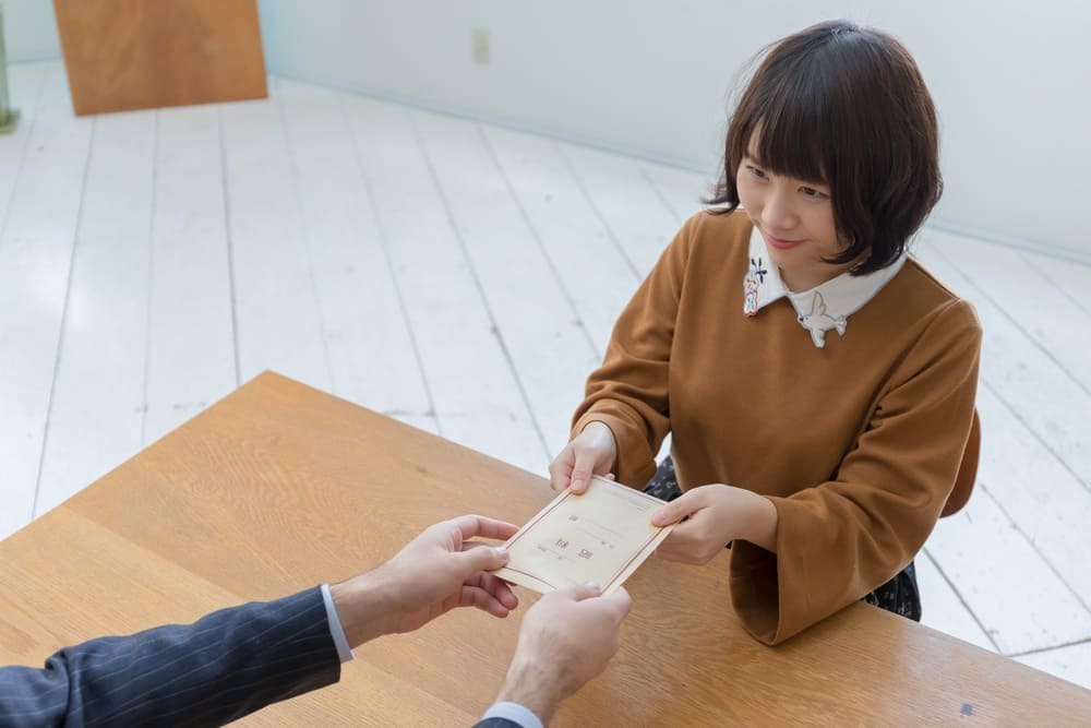 札幌在住の女性におすすめのチャットレディは日払い可能？